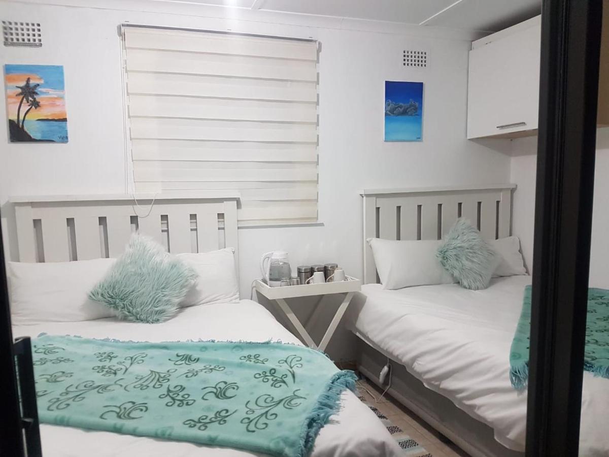 Aliwal Villa Guest Lodge Bagian luar foto