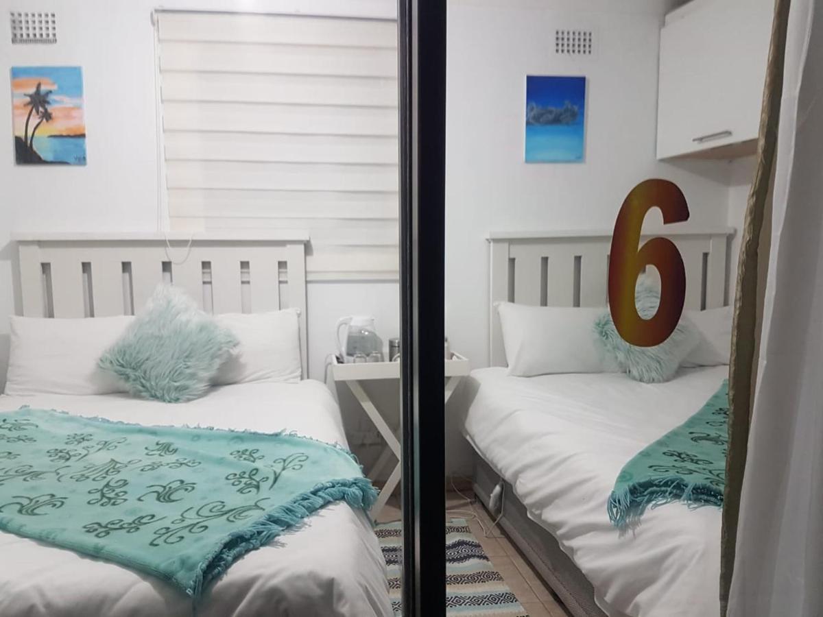 Aliwal Villa Guest Lodge Bagian luar foto